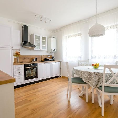Tonka Apartment 普拉 外观 照片